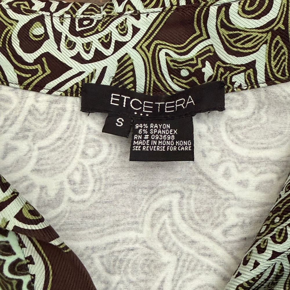 Etcetera shirt ruched pattern spring floral blouse. - Picture 2 of 3